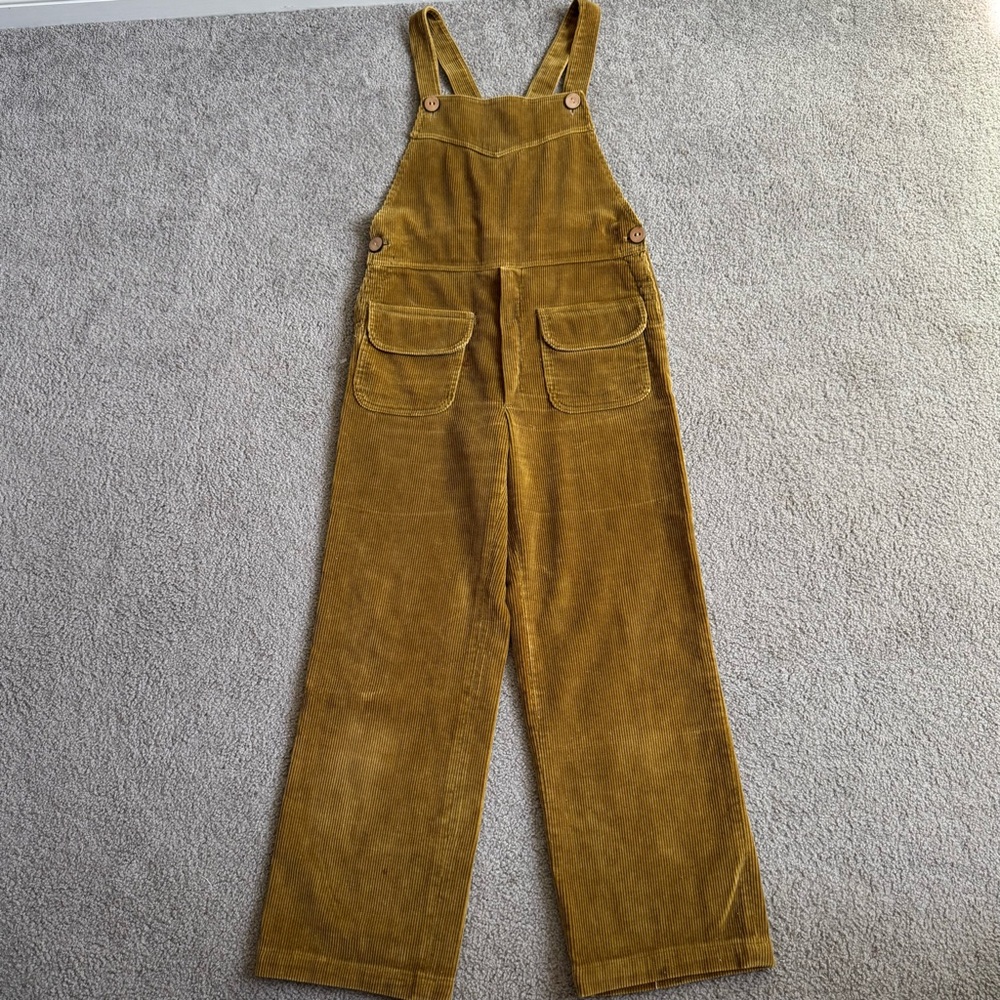 Vintage 1970s mustard brown corduroy overalls